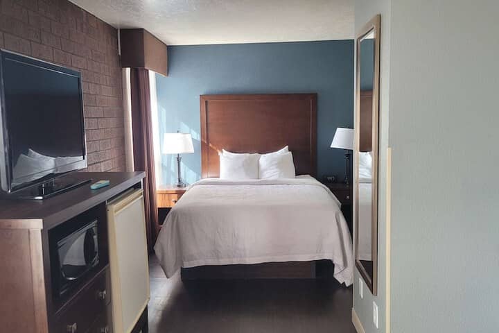 Room 8 of 43